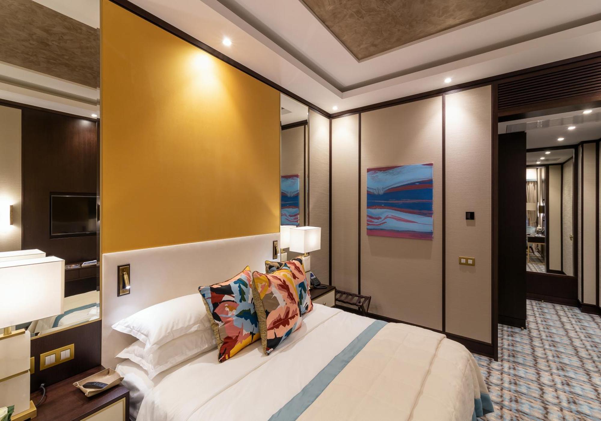 Soho Boutique Hotel ドニプロペトロウシク 部屋 写真