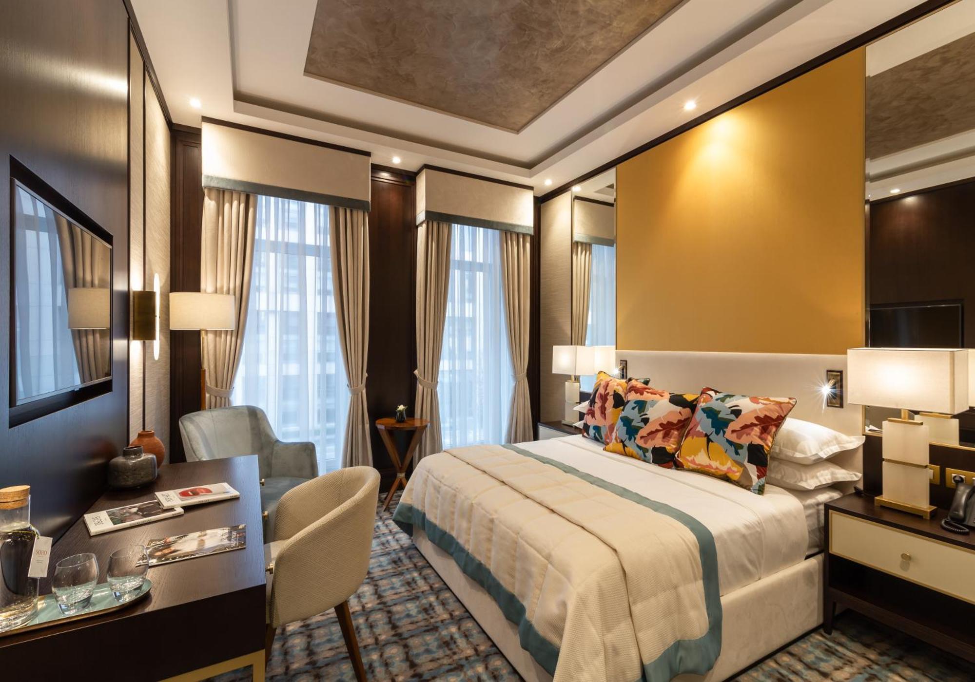 Soho Boutique Hotel ドニプロペトロウシク 部屋 写真