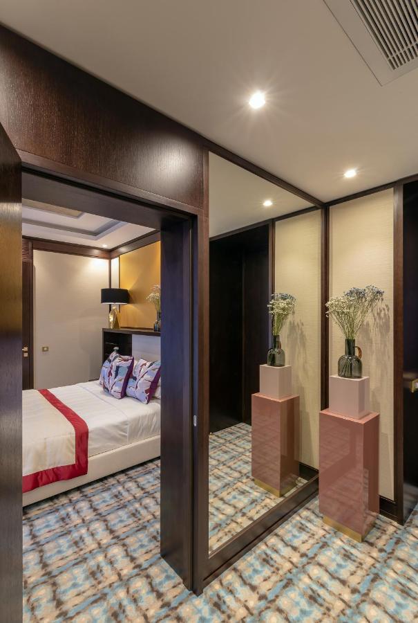 Soho Boutique Hotel ドニプロペトロウシク エクステリア 写真